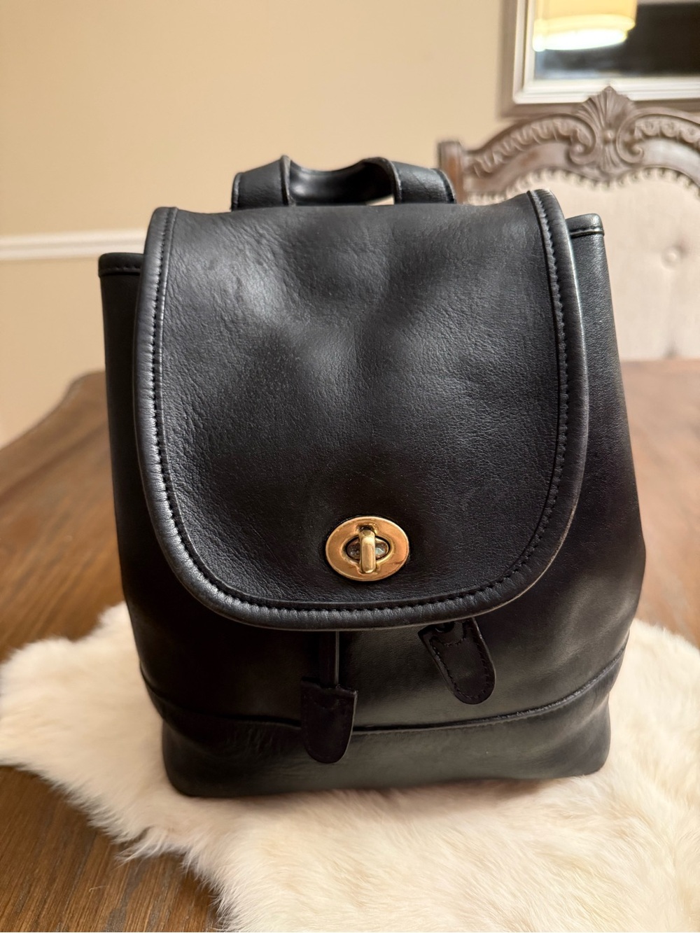 Vintage Coach Black Leather Small Daypack Backpack Bag - Picture 3 of 13